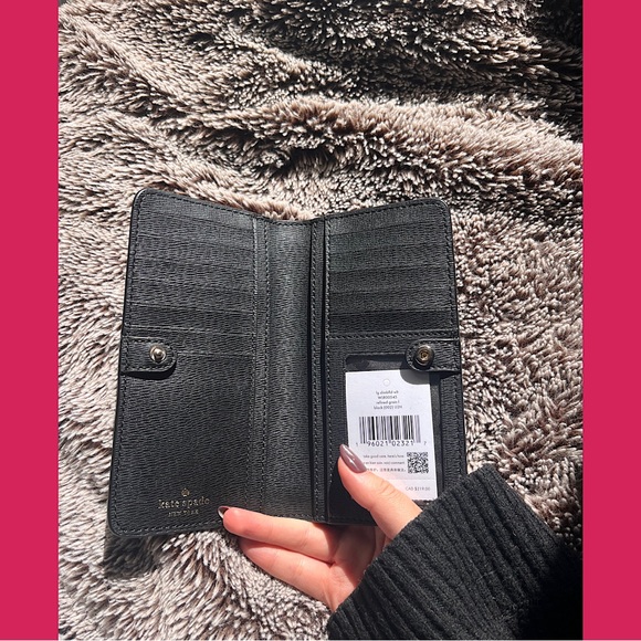 NEW KATE SPADE WALLET - Picture 2 of 4